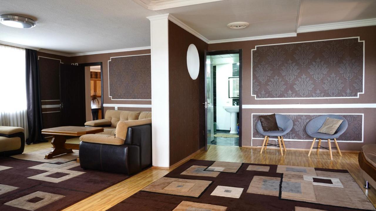 Apartment Shafi 8 Tbilisi Exterior photo